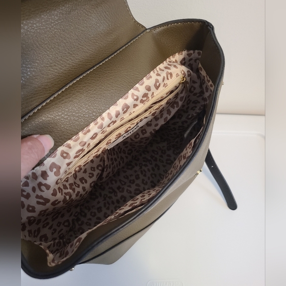 EUC Just Fab Backpack/Purse - Olive green w/ Cheetah print - Picture 12 of 15